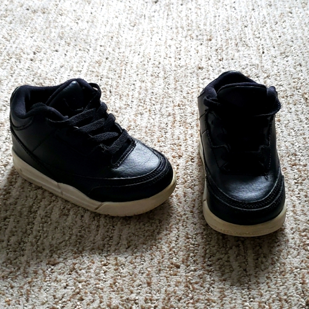 Nike Jordan Toddler Sneakers Size 6C
